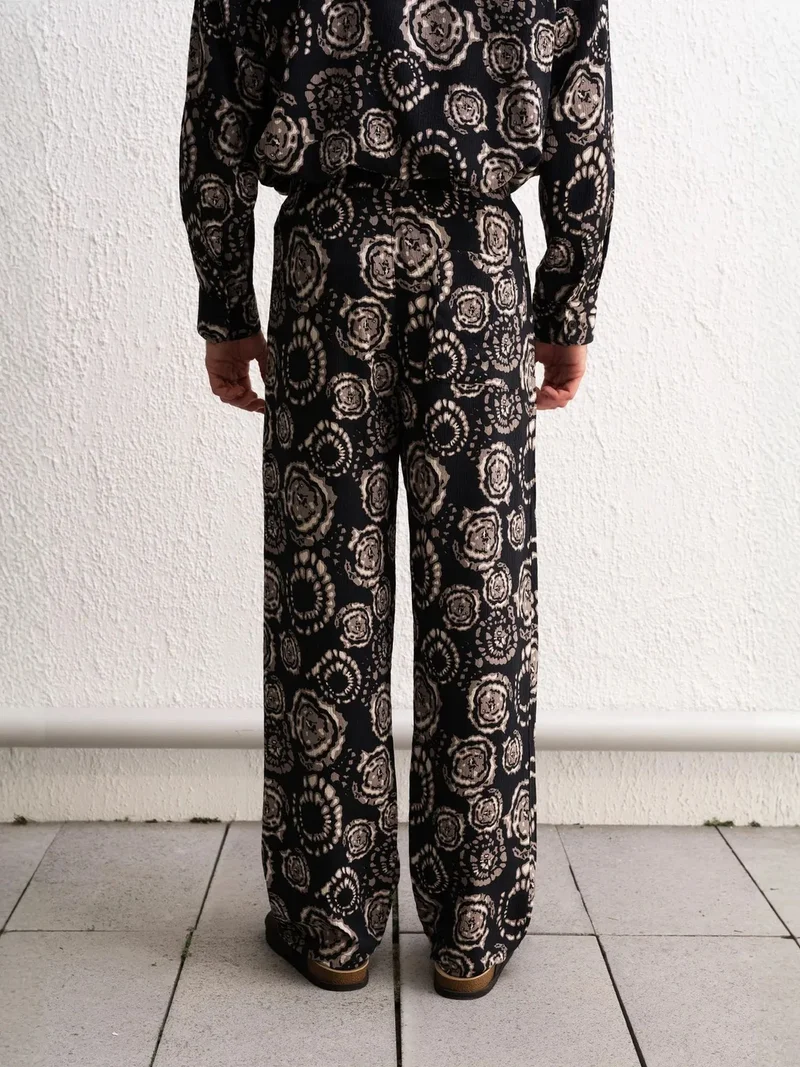 Giesto Black GIESTO Wide Leg Relaxed Fit Pants for Men | Best Price UAE